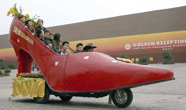 shoe-car.jpg